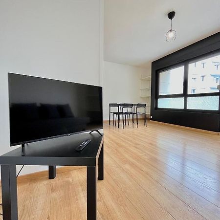 Ponsardin- Appartement Avec Balcon Et Parking Reims Dış mekan fotoğraf