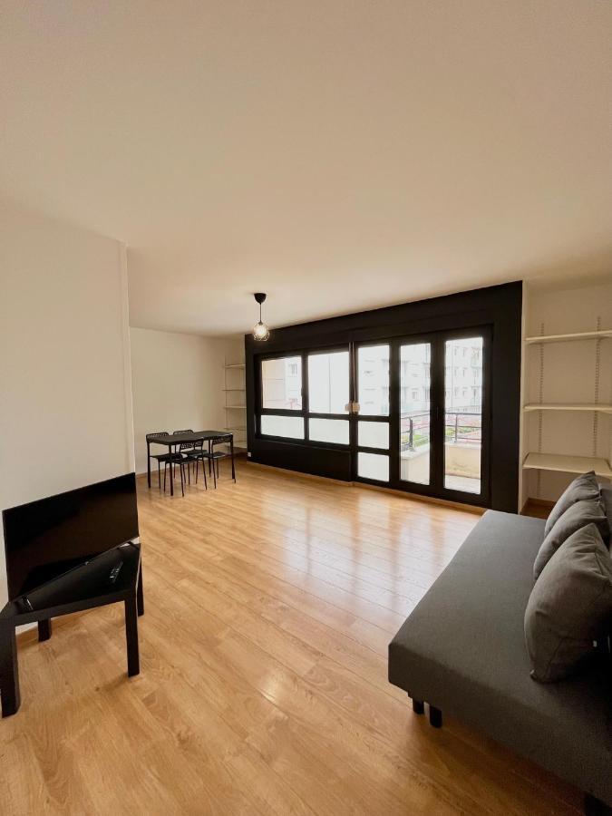 Ponsardin- Appartement Avec Balcon Et Parking Reims Dış mekan fotoğraf