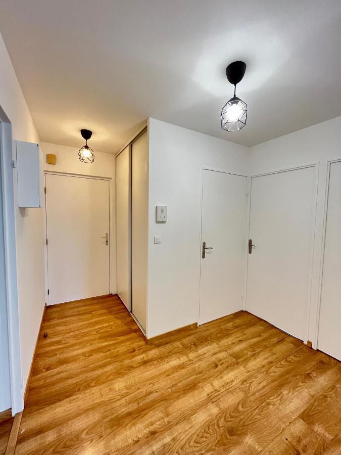 Ponsardin- Appartement Avec Balcon Et Parking Reims Dış mekan fotoğraf